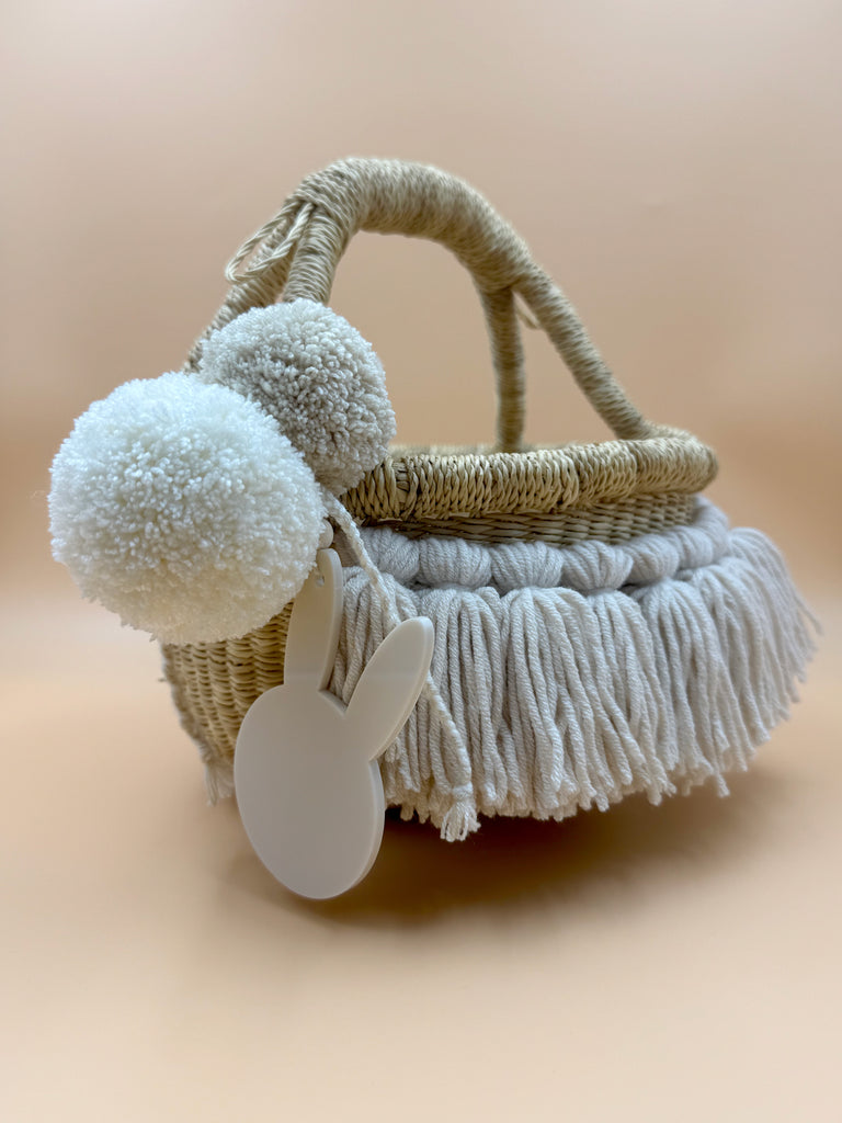 EASTER BASKET // Tassels Linen